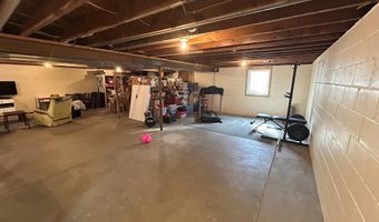144 W. 6th St, Ainsworth, NE 69210
