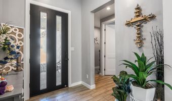 328 Camino Siete Rd SW, Albuquerque, NM 87105