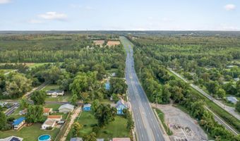 1748 Georgia St, Alford, FL 32420