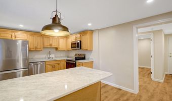 110 WISE St S 1, Arlington, VA 22204
