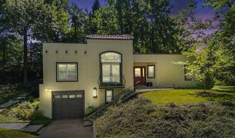 17 E Stillwater Ave, Beverly Shores, IN 46301