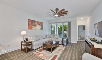 5566 SILVER SUN Dr, Apollo Beach, FL 33572