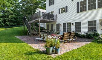 20 Babbidge Rd, Falmouth, ME 04105