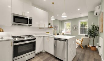 1120 PENN St NE 2, Washington, DC 20002