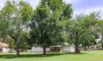 800 Woodall St, Albertville, AL 35951