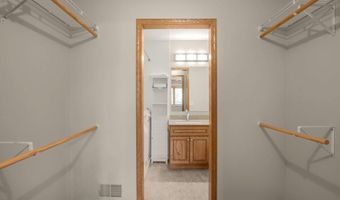 14369 Glenda Dr, Apple Valley, MN 55124