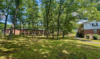 502 Oak Ave 17, Cheshire, CT 06410