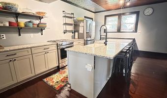 509 E Saint Victor St, Abbeville, LA 70510