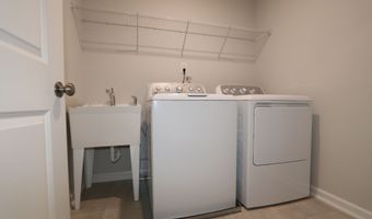 10015 Secluded Garden Dr, Apex, NC 27523