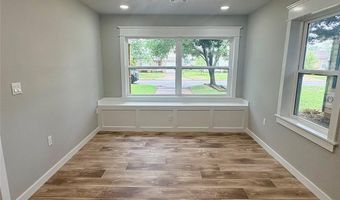 905 Hickory St, Altus, OK 73521