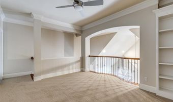 4141 Towne Green Cir, Addison, TX 75001