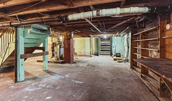 34 Second Ave, Augusta, ME 04330
