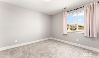 8295 W Sparks Lake Dr, Boise, ID 83714