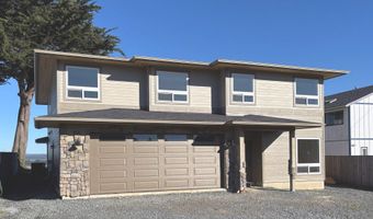 360 2ND St, Bandon, OR 97411