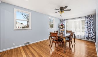 1039 Glamorgan St, Alliance, OH 44601