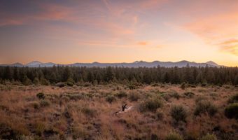 62608 Sparrow Hawk Cir, Bend, OR 97703