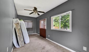 201 Hanover Ave, Aurora, IN 47001