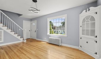 157 Moody St, Bristol, CT 06010