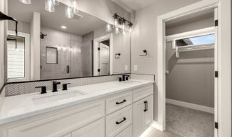 824 SE 35th St, Battle Ground, WA 98604