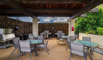 250 Kawaihae St 16B, Honolulu, HI 96825
