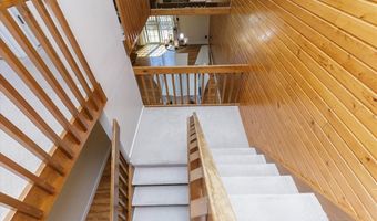 640 Painted Vista Dr, Ballwin, MO 63021