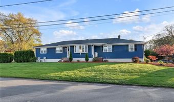 62 Canonchet Trl, Cranston, RI 02921