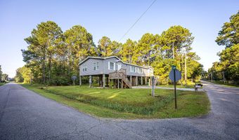 6003 E Lamar St, Bay St. Louis, MS 39520