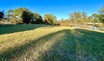 2856 S Oak Leaf Ln, Atoka, OK 74525