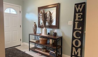 102 Beckman Dr, Altoona, PA 16602