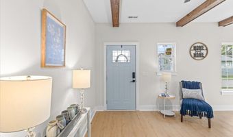 518 First St, Apex, NC 27502