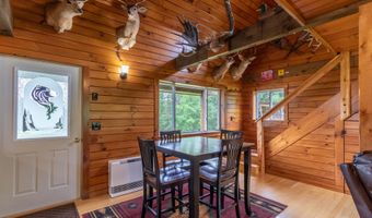 241 S Albany Rd, Albany, VT 05820