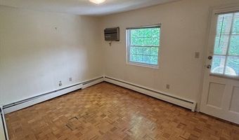 90 Washington Park Dr 1, Andover, MA 01810