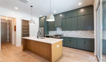 1602 Herrin Ave, Charlotte, NC 28205