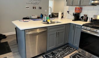 1205 Rattray Dr, Algonquin, IL 60102