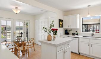 1039 Stevenson St, Santa Rosa, CA 95404