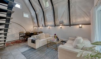 11 Day Rd, Cornwall, CT 06754