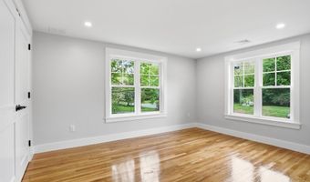 11 Bromfield Rd, Acton, MA 01720