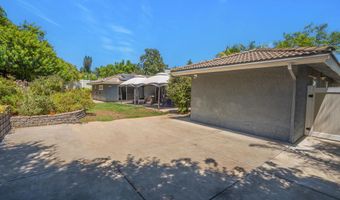 1637 Encino Dr, Escondido, CA 92025