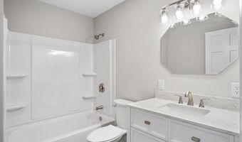 121 NE Hill Dr, Abingdon, VA 24210
