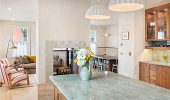 49 Third St, Newport, RI 02840