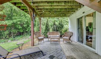 3245 Rambling Hill Ct, Allenwood, NJ 08720