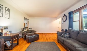 3832 Edinburgh Dr, Austintown, OH 44511