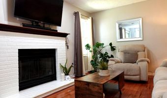 8307 SATINLEAF Ct, Bowie, MD 20715