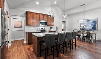 4996 BOXWOOD Ln, Appleton, WI 54913