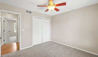 606 E Woodstone Ct, Andover, KS 67002