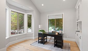 550 E BLACKHAWK Ln, Alpine, UT 84004
