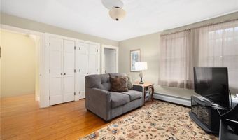 2381 Middle Rd, East Greenwich, RI 02818