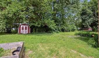717 Oxford Ct, Adrian, MI 49221