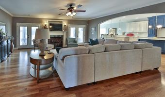 82 LAKEPOINTE Cv, Atoka, TN 38004