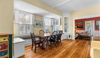 58 Second St, Newport, RI 02840